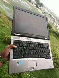 A picture of Toshiba Core 2duo Ram 4gb Hdd 320b procesor 2.20ghz chaji