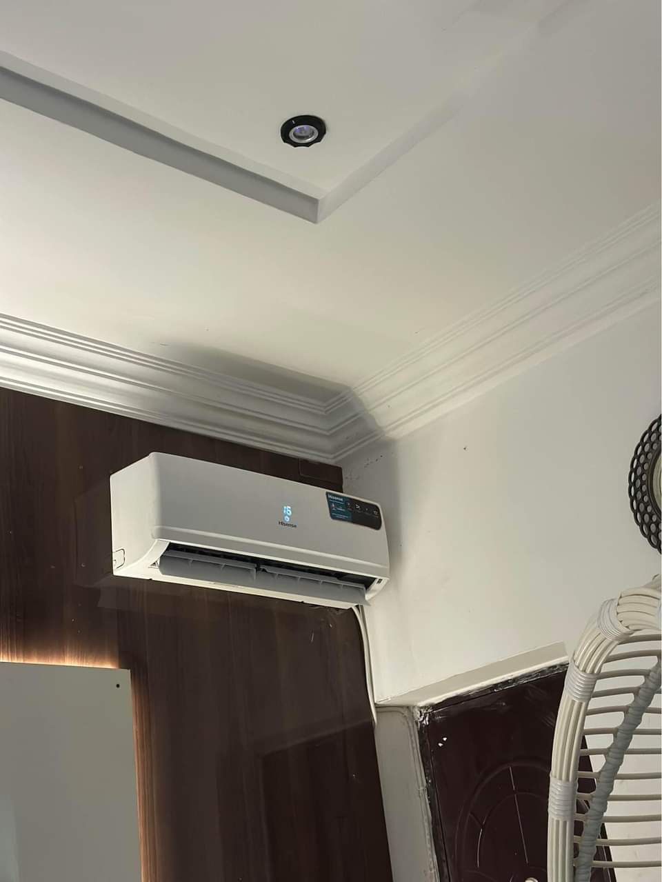 A picture of 1.5hp inverter Hisense air conditioner