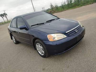 A picture of 2004 Honda civic 2004 Great