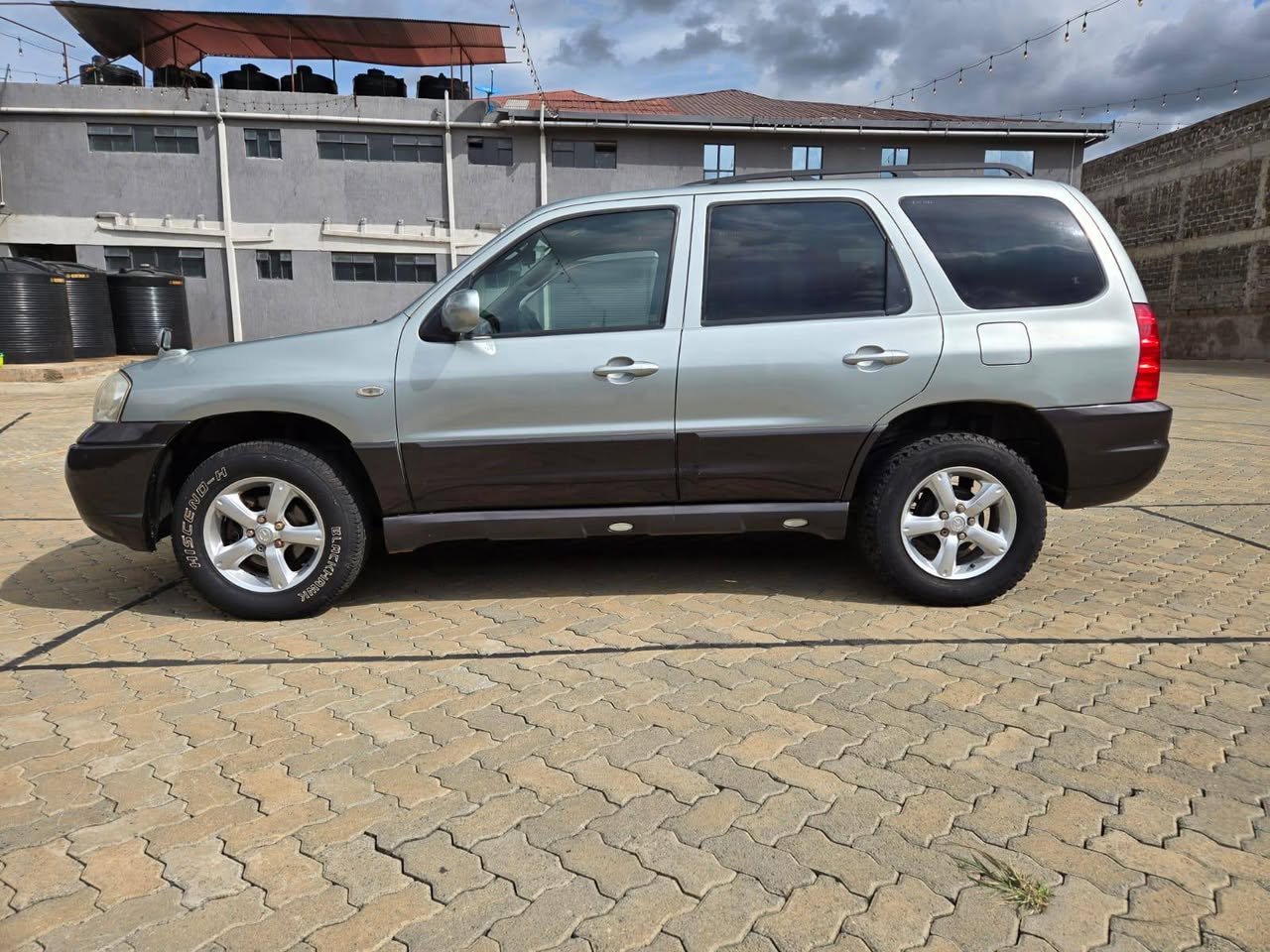 A picture of MAZDA TRIBUTE FOR SALE ASKING PRICE ONLY 695K NEGOTIABLE CALL