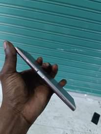 A picture of SONY EXPERIA XZ1
