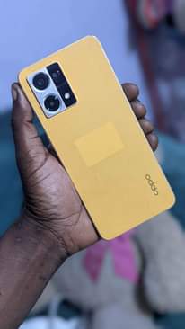 A picture of Oppo Reno 7