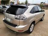 A picture of Lexus RX330