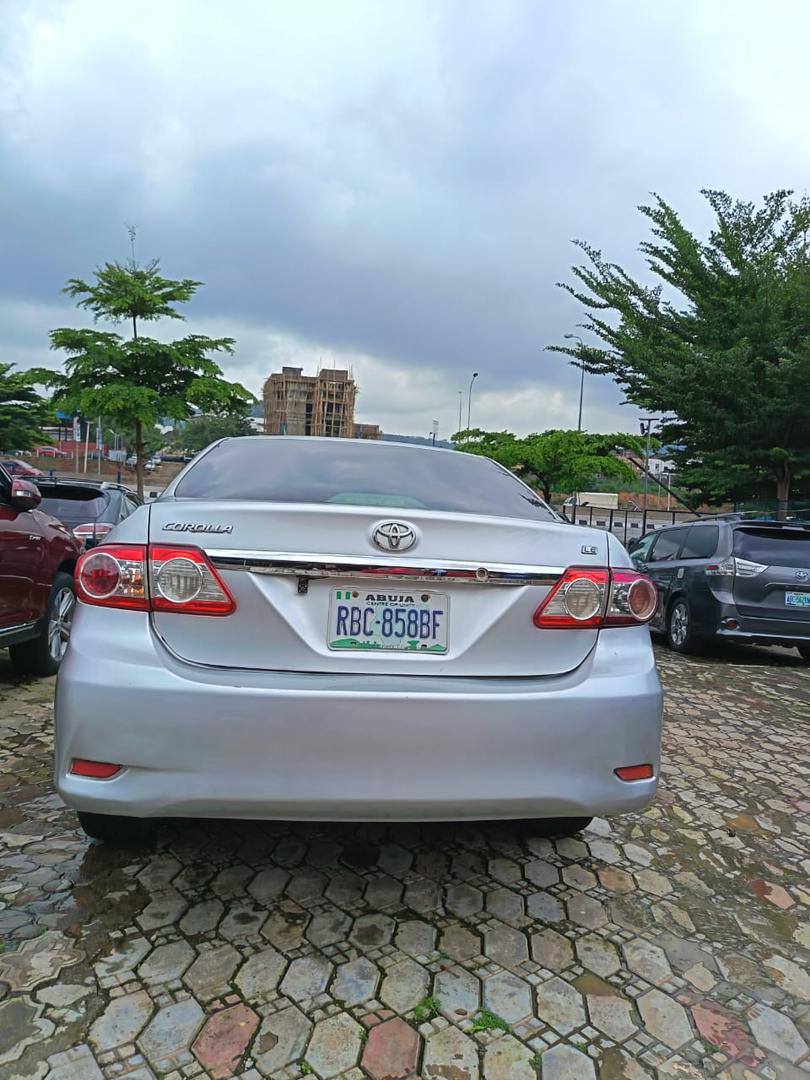 A picture of Toyota Corolla 2012 mode few months used. 081344 38217