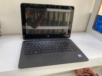 A picture of PC aina hp probook x 360 RAM 8GB SSD 128GB
