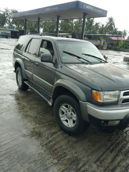 A picture of 4 runner automatic transmission working perfectly fine Dm 07015227957