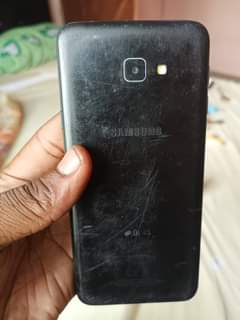 A picture of Samsung j4 core