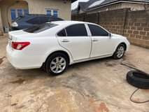 A picture of Lexus Es350