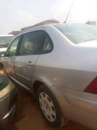 A picture of Peugeot 307 automatic transmission complete pure first body untouched engine