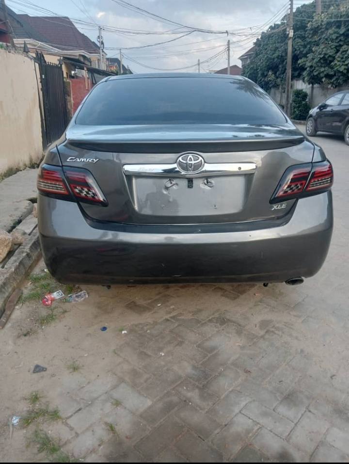 A picture of 07031135291 Camry 08