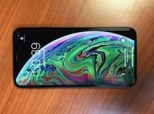 A picture of IPhone XS Max