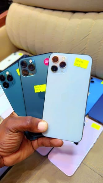 A picture of Iphones