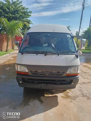 used toyota hiace
