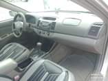 A picture of 2004 TOYOTA CAMRY