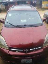 A picture of 2004 Toyota New model sienna 13