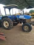 A picture of Tractor new Holland Mil 17