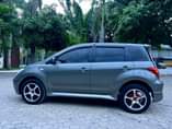 A picture of TOYOTA IST