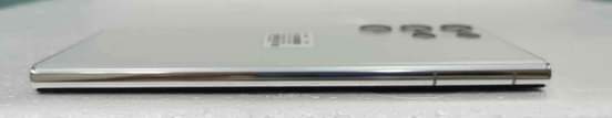 A picture of Galaxy s22 Ultra