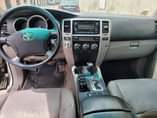 A picture of 2006 TOYOTA 4RUNNER
