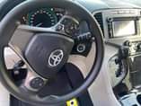 A picture of 2013 Toyota Venza TOKUNBO