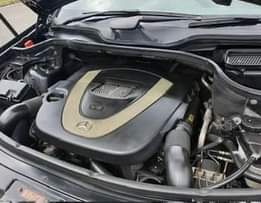A picture of Benz ML350 4Matic 2008 2009 Registered First body paint This