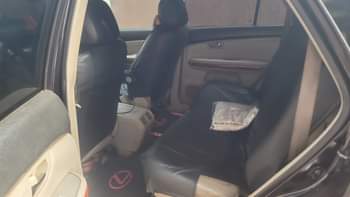 A picture of Very neat and sound Lexus Rx 330 available for sale