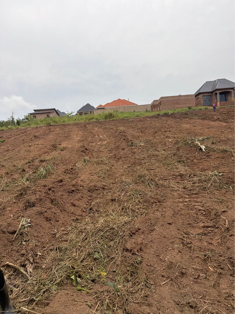A picture of 50 100ft KAKIRI PRIME PLOTS AT 18 000 000 ugx