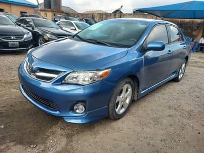 A picture of 2013 TOYOTA COROLLA SPORT