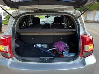 A picture of TOYOTA IST NEW