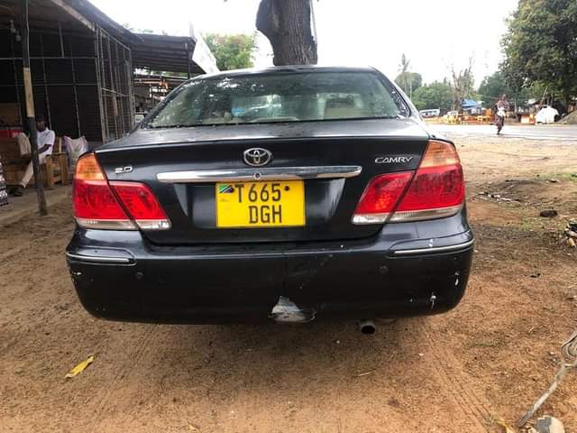 A picture of TOYOTA CAMRY