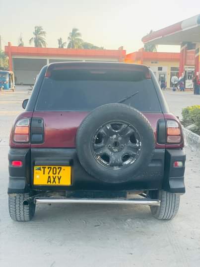 A picture of toyota Rava