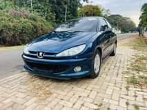 A picture of Extremely clean Peugeot 206 Automatic Transmission 2004 model Belguim standard