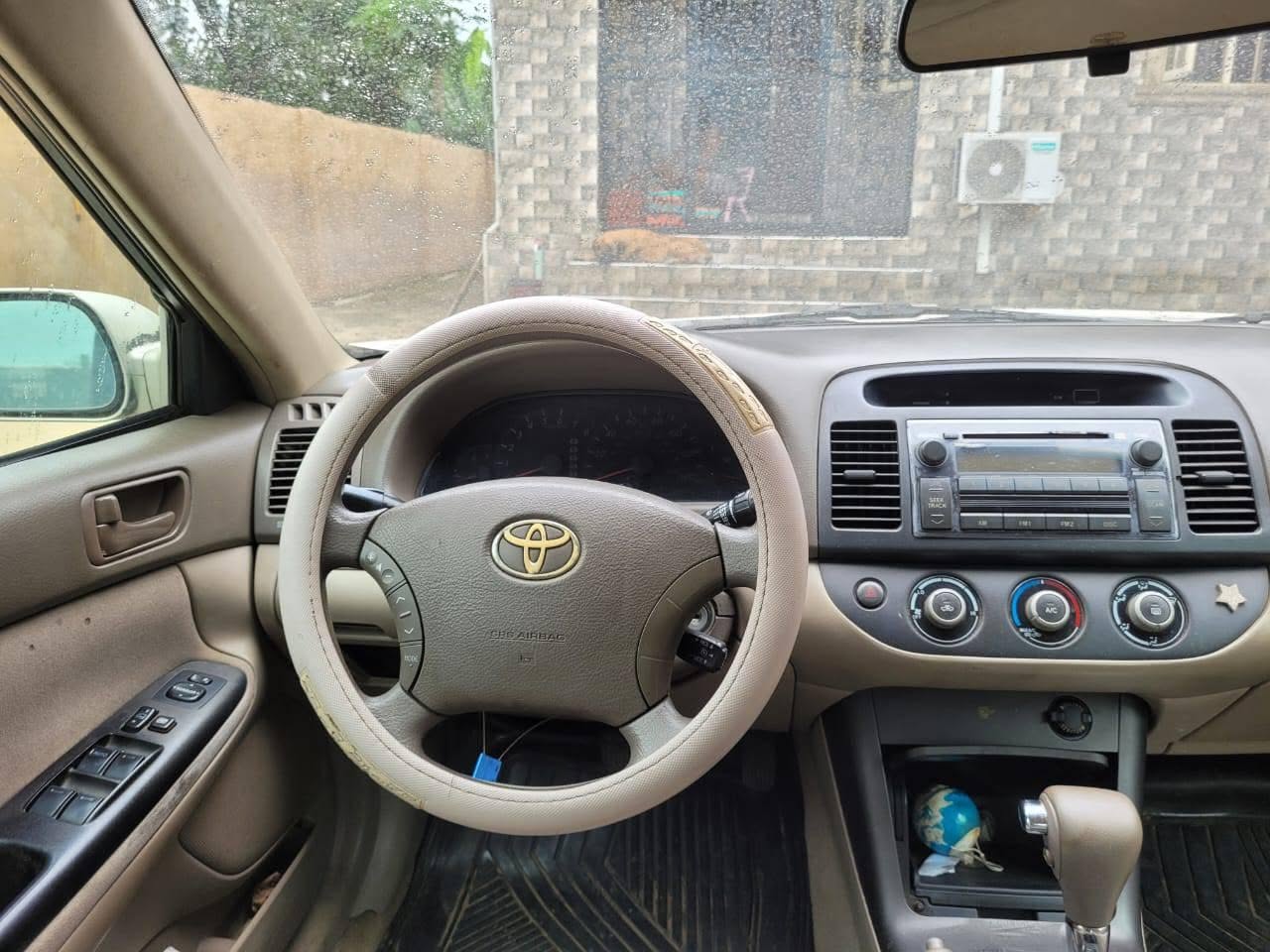 A picture of 2006 Toyota camry