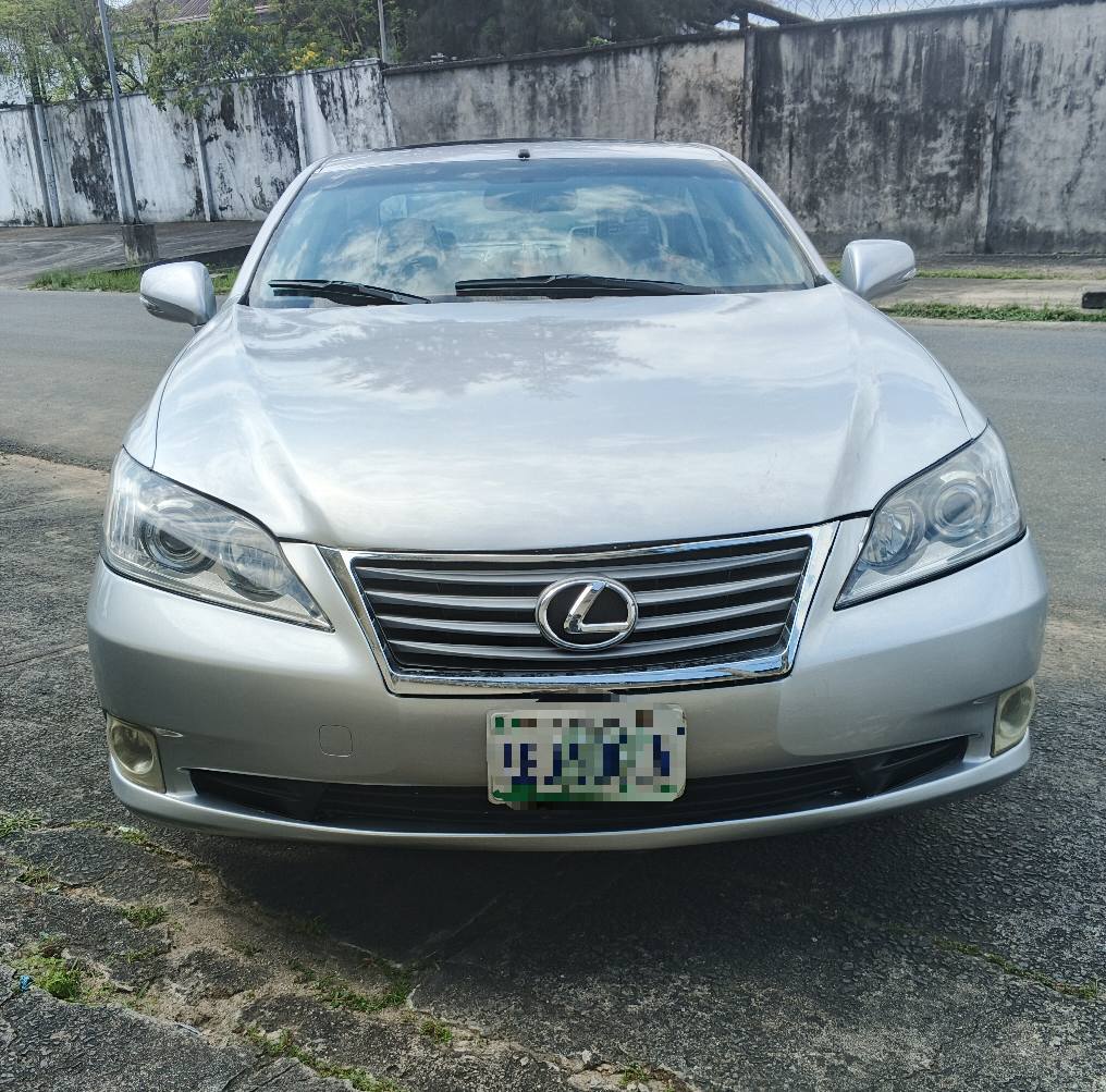 A picture of 2011 Lexus ES 350