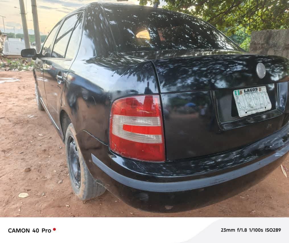 A picture of 2000 Volkswagen skoda