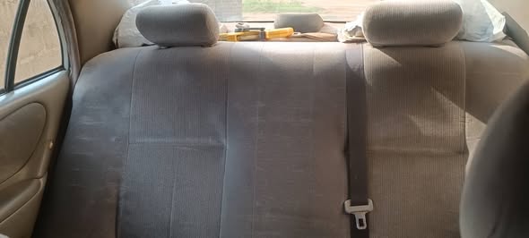 A picture of Corolla 2000