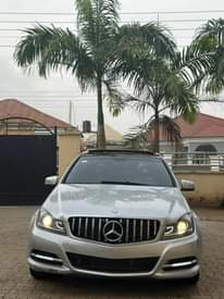 A picture of Unregistered 09 c300 perfect engine and gear box with freezing