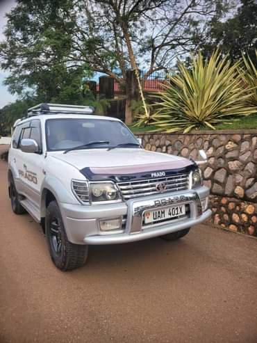 A picture of Prado tx diesel 0783138852