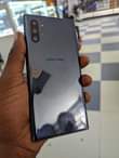 A picture of Samsung note 10 256gb storage 12gb ram at 600k Ugx