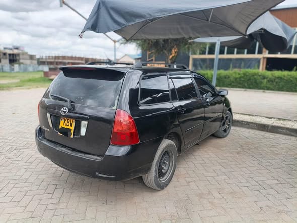 used toyota fielder