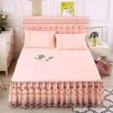 A picture of Pure cotton bedliners 2pillowcases 1 bed liner