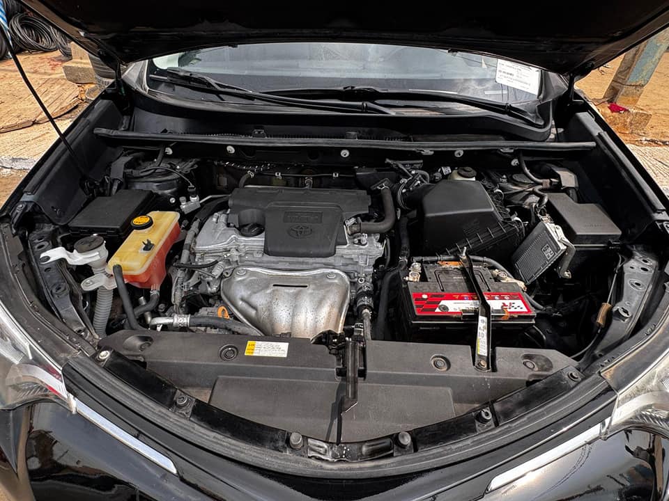 A picture of  Hotest Deal 2017 Toyota RAV4 Limited Edition Foreign Used
