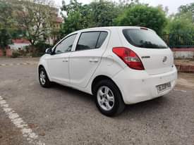 A picture of HYUNDAI I20 SPORTZ 2011 MARCH PURE PETROL 68000KM 3st owner