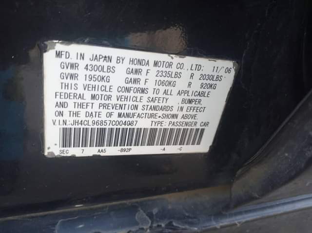 A picture of 2007 Honda Accord in very good condition sound engine gear