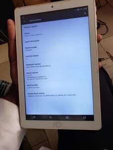 A picture of Quick sell 64GB 4GB RAM good 2 SIM CARDS MEMORY