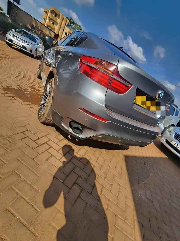 A picture of X6
