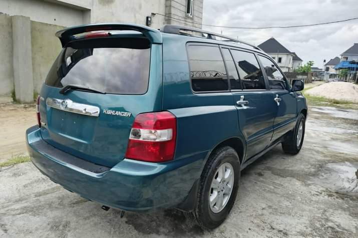 A picture of Super Sharp 2004 Model Highlander