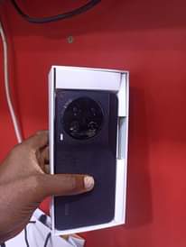 A picture of Tecno camon 30 5G At cheap price Nice camera Storage