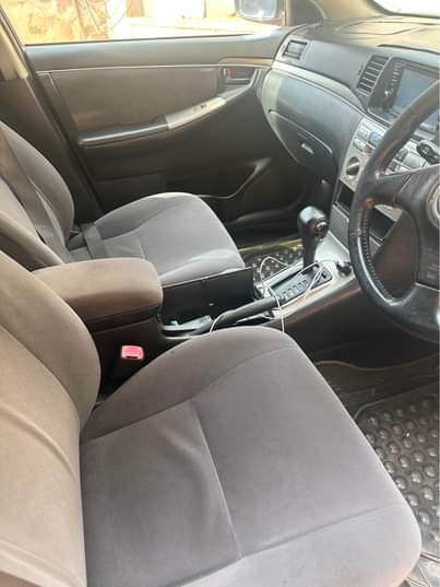 A picture of Toyota alex