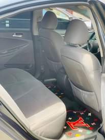 A picture of Extremely clean Hyundai sonata 2013 Model Everything working perfectly well
